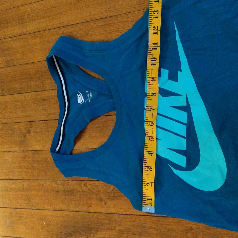 Size xs blue Nikes workout athletic top - Picture 13 of 16